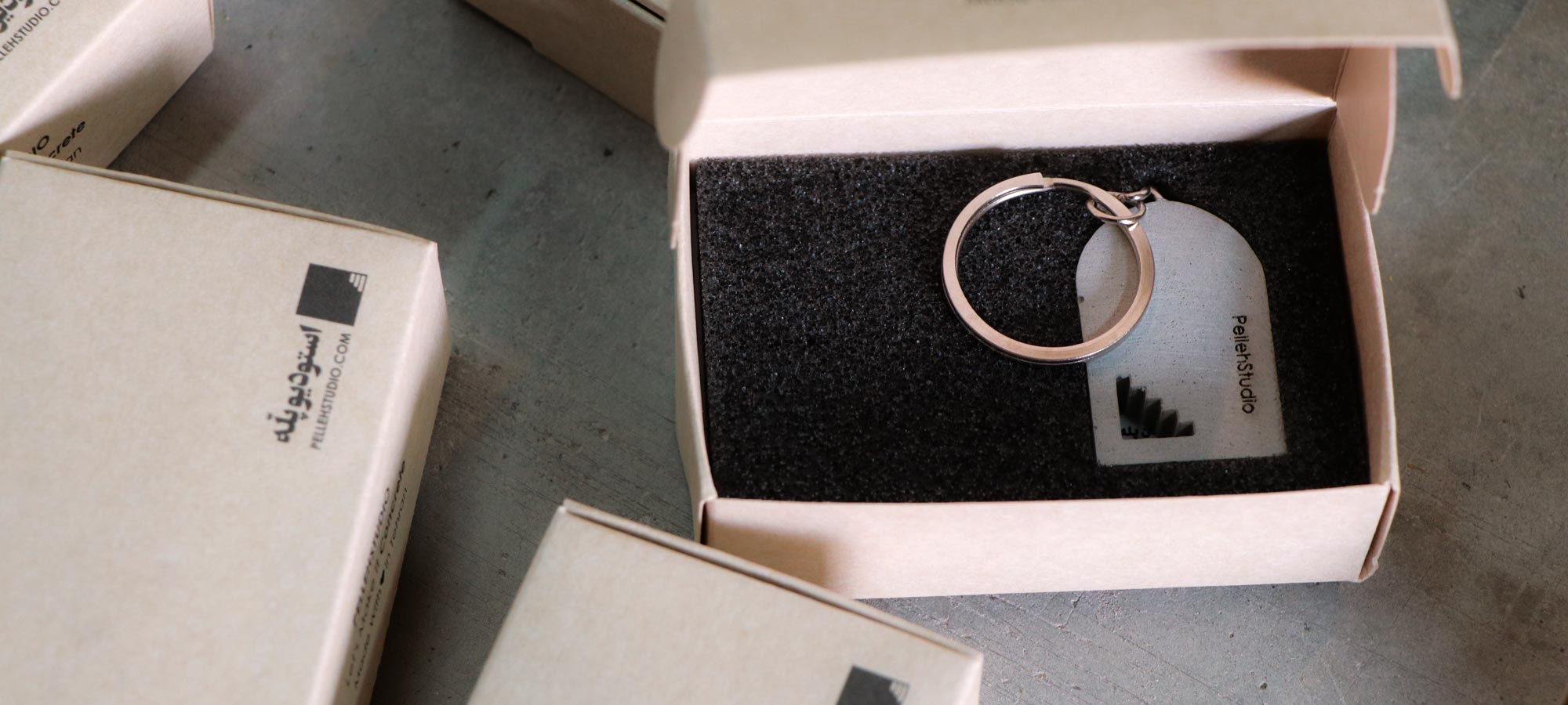 پله ریز و میز